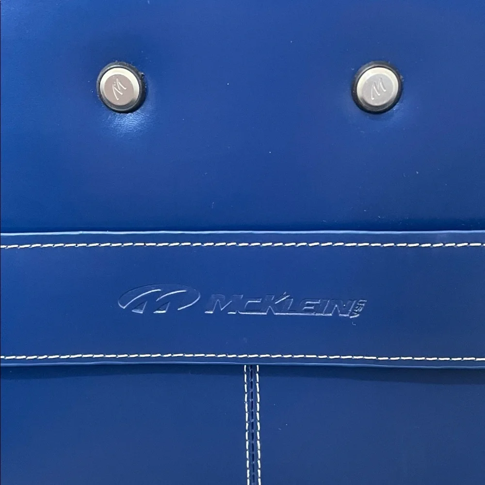 McKlein Edgebrook Navy Leather Rolling Briefcase Laptop Bag Lock Key - Picture 15 of 16